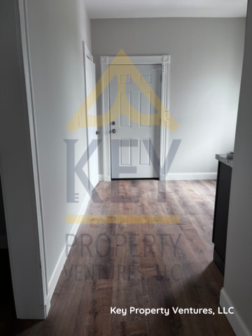 1016 Lake Avenue - 2